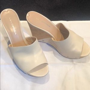 Via Spia White leather wedge sandals open toe